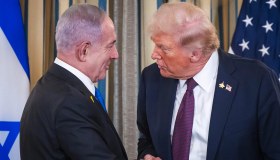 Trump detta i 20 punti per la pace a Gaza con Netanyahu, Meloni approva