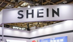 Shein, 461 lavoratori a rischio licenziamento in Italia: chiude il polo di Stradella