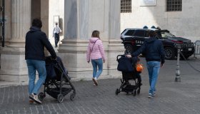 Manovra, più soldi al mese per le famiglie con l’Assegno unico