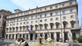 Manovra da 18 miliardi, soldi dalle banche e nuovi bonus: cosa cambia nel 2026