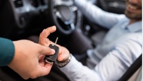 Cos’è il noleggio auto a lungo termine, conviene davvero?