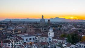 I quartieri più convenienti per comprare casa in Italia, prezzi in calo