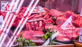 Aumenti sulla carne, di quanto sono saliti i prezzi in Italia e perché