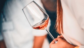 L’Italia quarta al mondo per consumo di vino rosé: nuove tipologie Doc