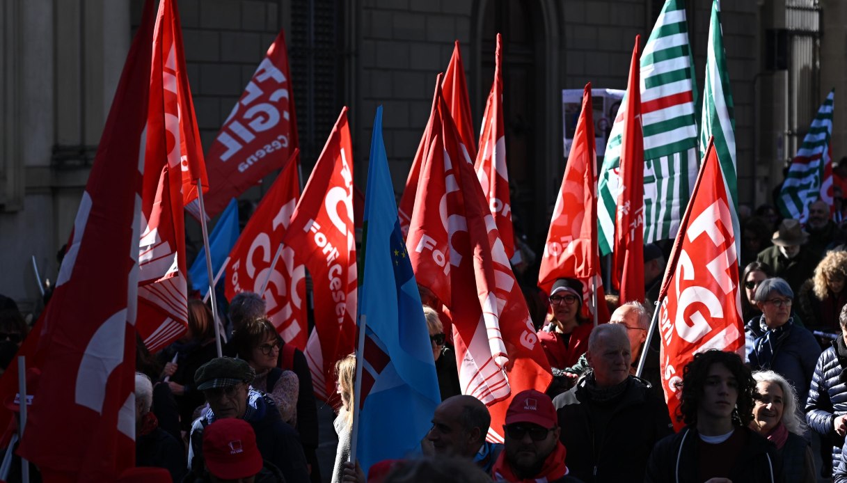 Aumenti di stipendi nella scuola, fino a 185 euro dal rinnovo del contratto Aumenti di stipendi nella scuola, fino a 185 euro dal rinnovo del contratto