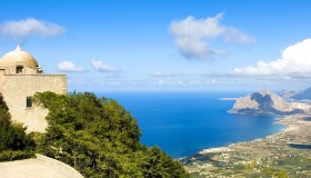 Turisti soddisfatti dell’Italia spingono il lavoro, 3,2 milioni occupati entro fine 2025