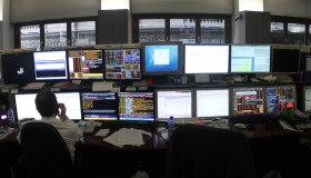 La Borsa del 5 novembre, Milano va in positivo nonostante il rosso pesante di Nexi