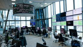 La Borsa del 6 novembre, tech e Diasorin trascinano giù Piazza Affari