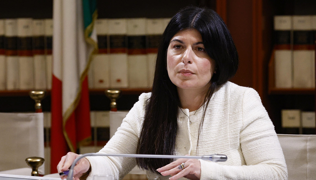 caso colosimo e la foto col duce quando scatta l8217obbligo di astensione