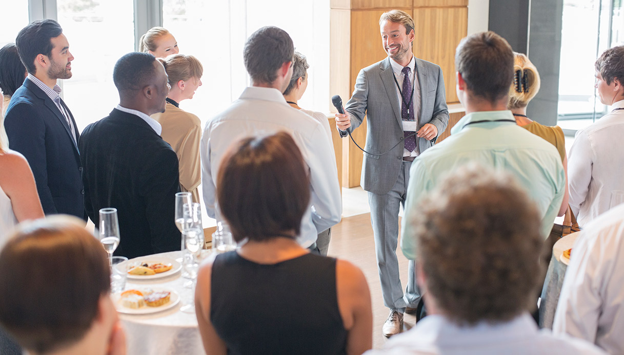 Niente detrazioni per eventi e cena, sono spese di rappresentanza: la sentenza