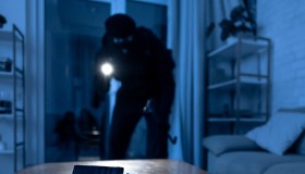 Rovigo, spara al rapinatore: è legittima difesa? Cosa dice la legge