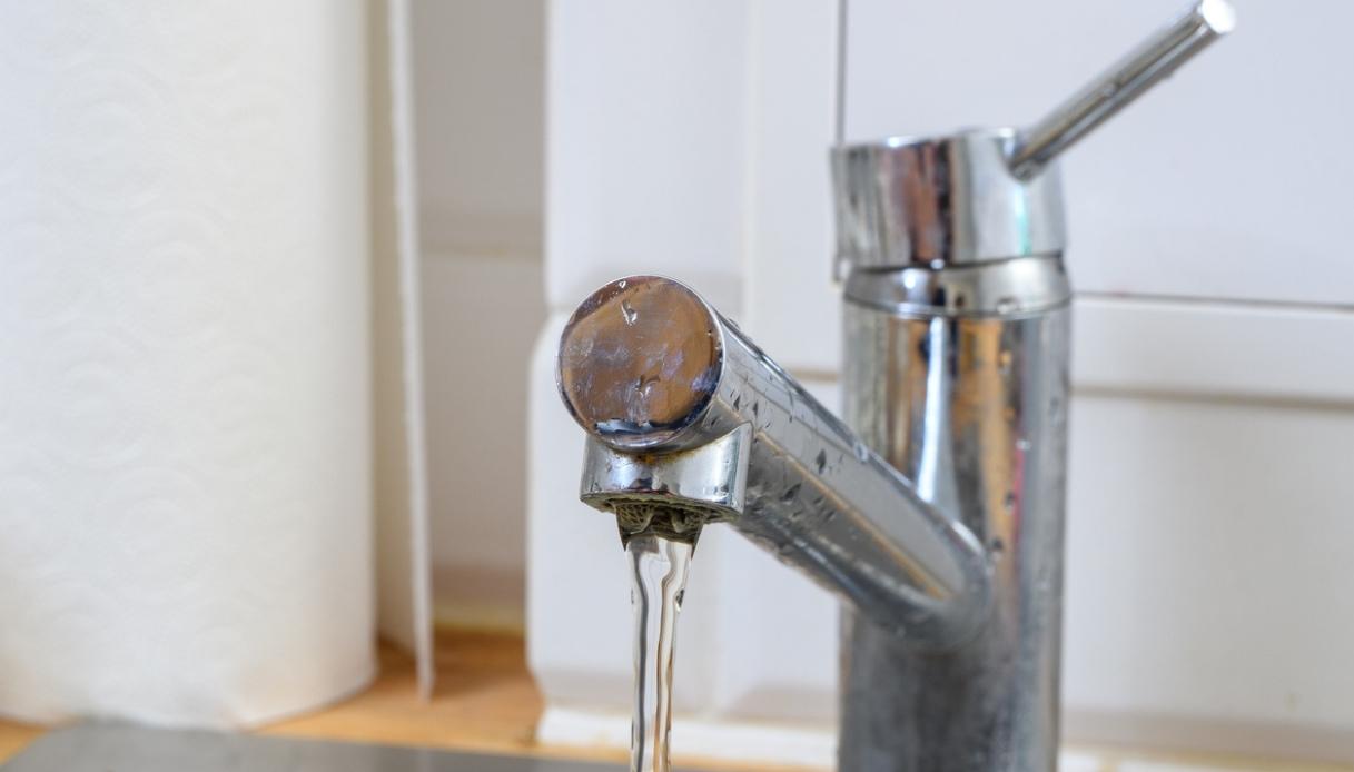 Allarme legionella a Milano, focolaio in una zona circoscritta: 11 i casi