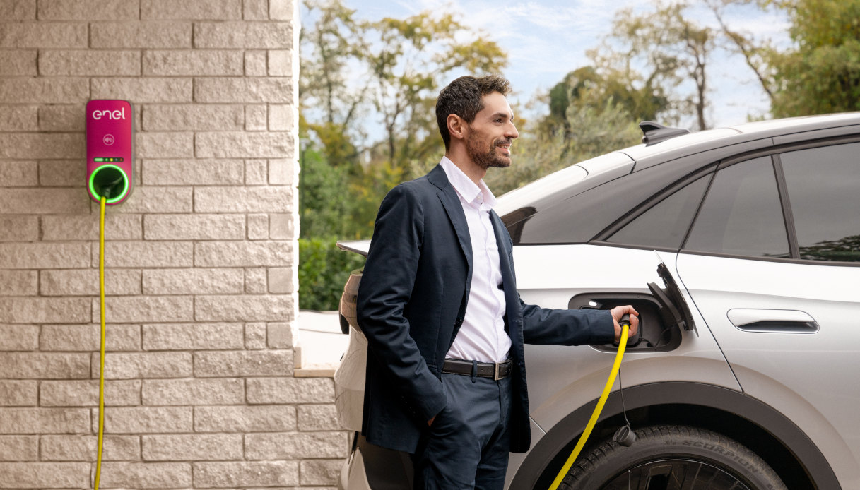 Enel e la mobilità elettrica, l’infrastruttura intelligente verso un futuro sostenibile