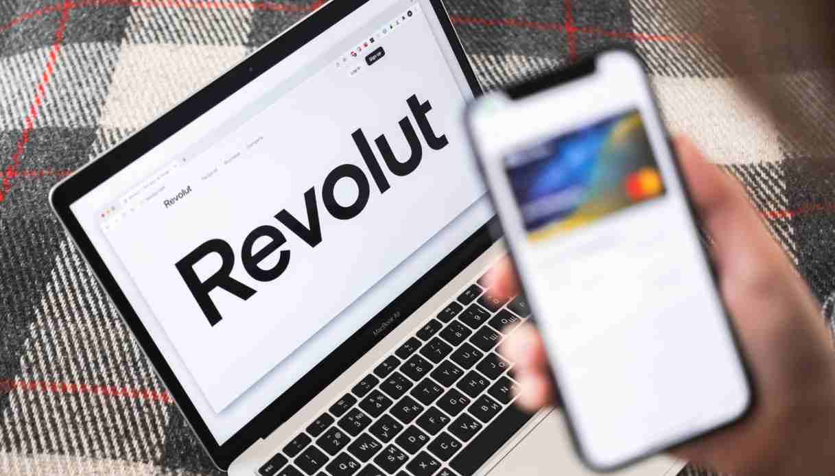 Revolut raggiunge valutazione record di 75 miliardi di dollari