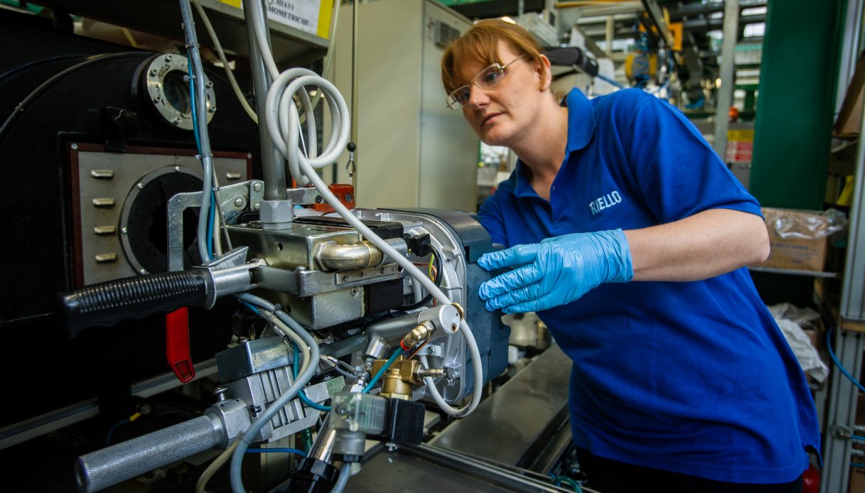 riello verso la vendita cresce la preoccupazione per i 1300 dipendenti da Quifinanza.it riello verso la vendita cresce la preoccupazione per i 1300 dipendenti