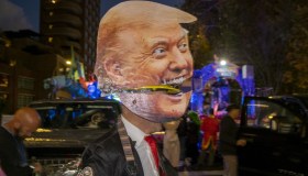 Shutdown negli Usa, il governo resta chiuso e perde 15 miliardi a settimana