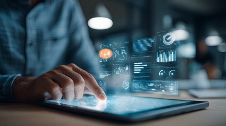 Uomo-Intelligenza artificiale, la svolta produttiva: guida strategica al Synthetic Work