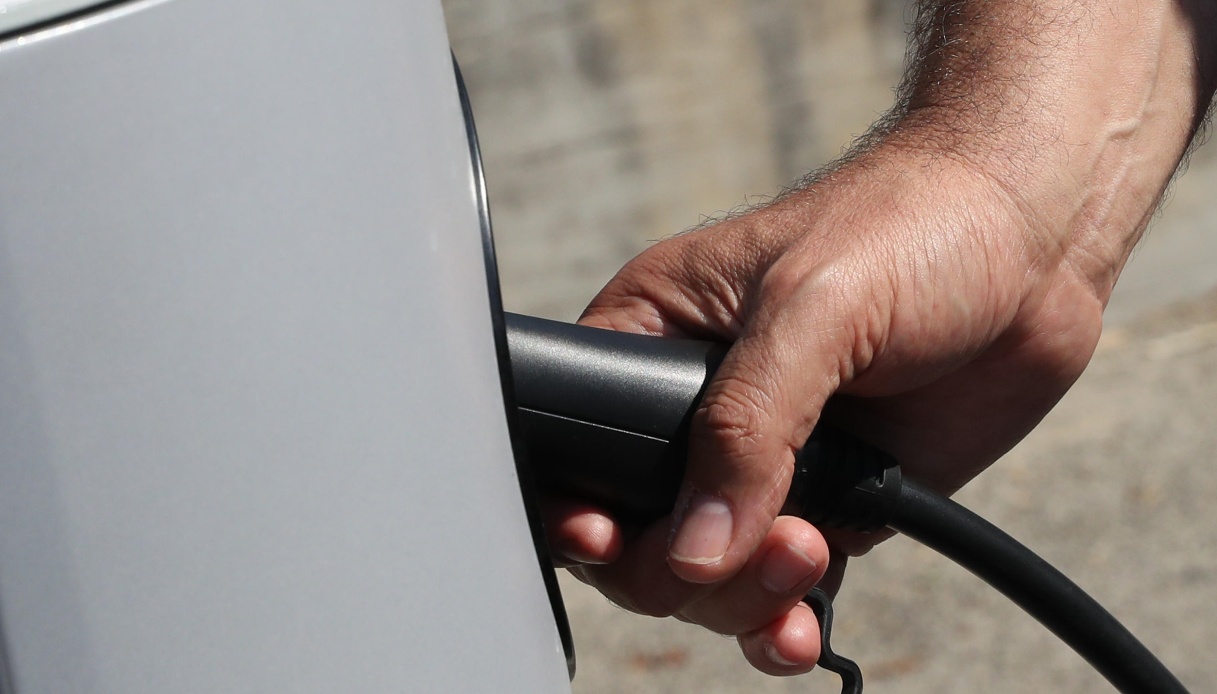 tassa auto elettriche quanto si pagher224 per ogni km percorso