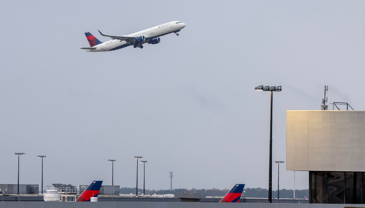 Voli scontati il 2 dicembre, le offerte del Travel Tuesday: come funziona