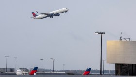 Voli scontati il 2 dicembre, le offerte del Travel Tuesday: come funziona