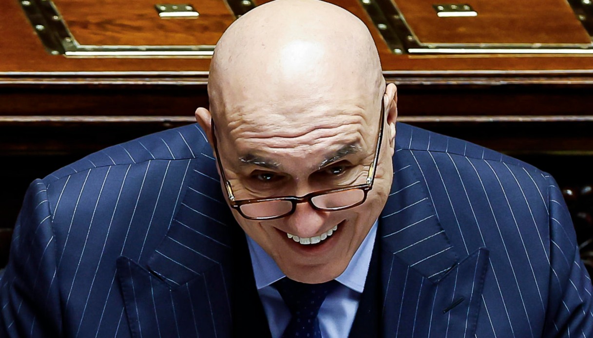 Missili e droni sull’Italia, Crosetto annuncia lo scudo spaziale da 4 miliardi