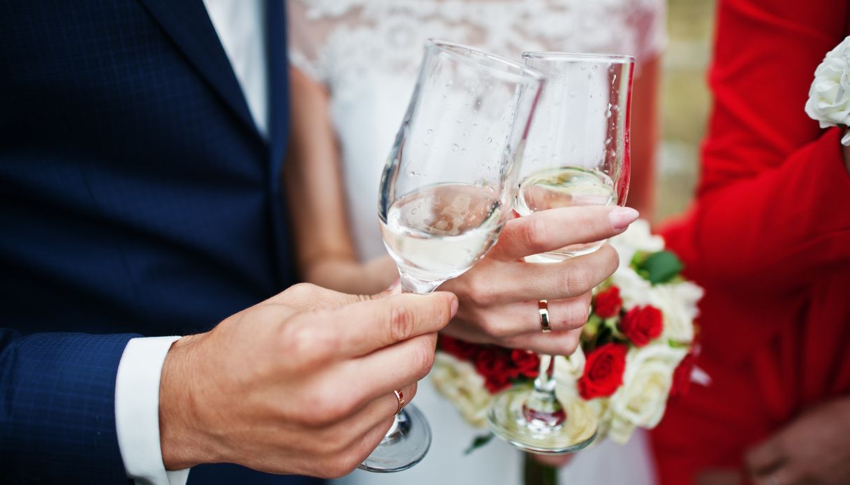 Agri wedding, il nuovo trend dei matrimoni che vale 300 milioni di euro in Italia Agri wedding, il nuovo trend dei matrimoni che vale 300 milioni di euro in Italia