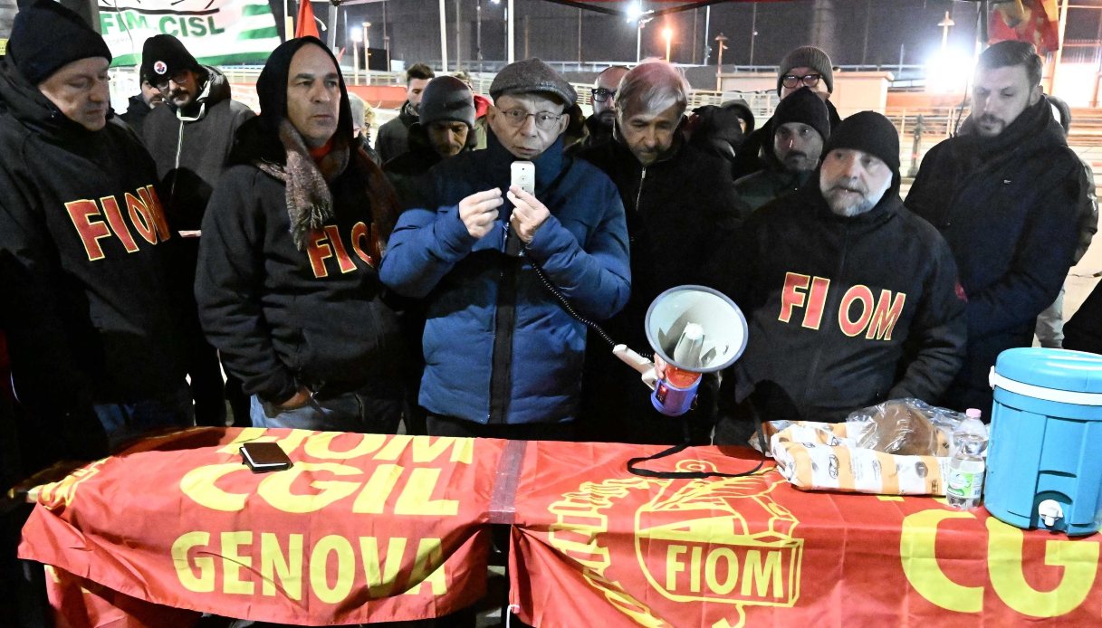 Presidio degli operai dell'ex Ilva di Genova