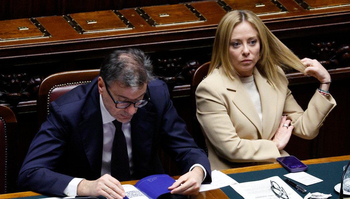 Manovra, tutte le nuove tasse del 2026: aumenti per e-commerce e affitti brevi