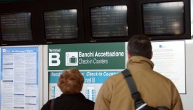 Tempi di volo gonfiati per negare rimborsi ai viaggiatori, cos’è il padding