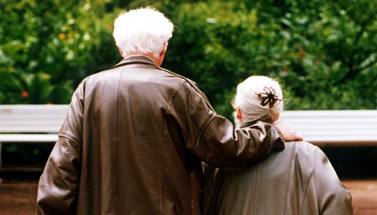 Pensioni, via ai controlli dell’Inps per chi vive all’estero: quando partono