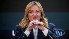 Spread stabile a 68 punti, Meloni esulta: “Stiamo risparmiando miliardi”