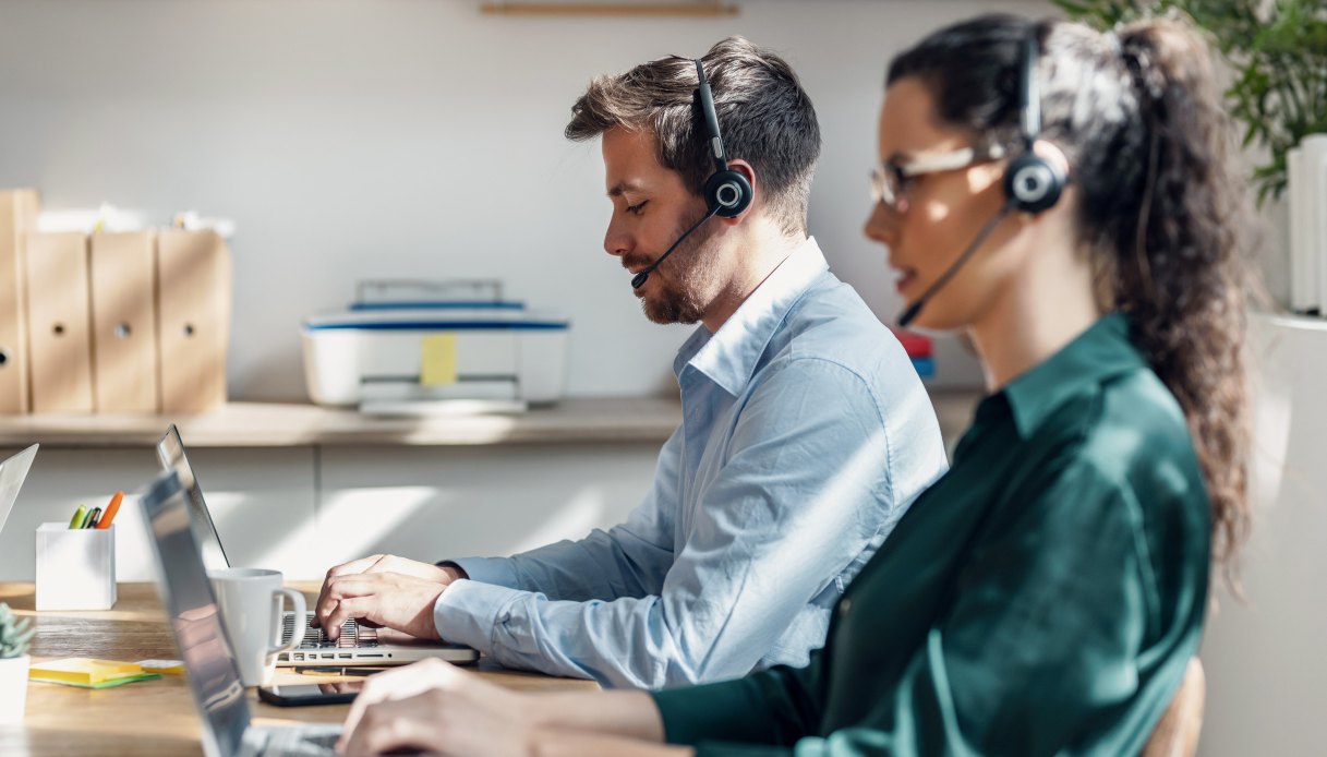 Call center, oltre 500mila euro di multa a sei compagnie per pratiche ingannevoli