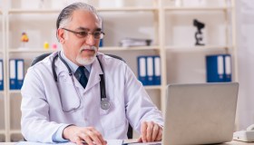 Certificato di malattia telematico, via alla televisita per le assenze lavorative