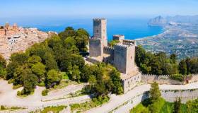 Cresce turismo nei borghi, +6,85% presenze e +7,86% arrivi: ogni euro investito ne genera tre