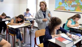 Abilitazione da insegnanti, 60mila posti disponibili con 60 Cfu: chi può partecipare