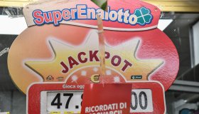 Lotto e Superenalotto, nuove regole su vincite minime e giocate annullabili