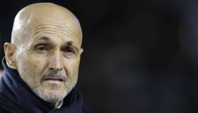 Spalletti regala 64 milioni alla Juve, spazio per due colpi e via in tre