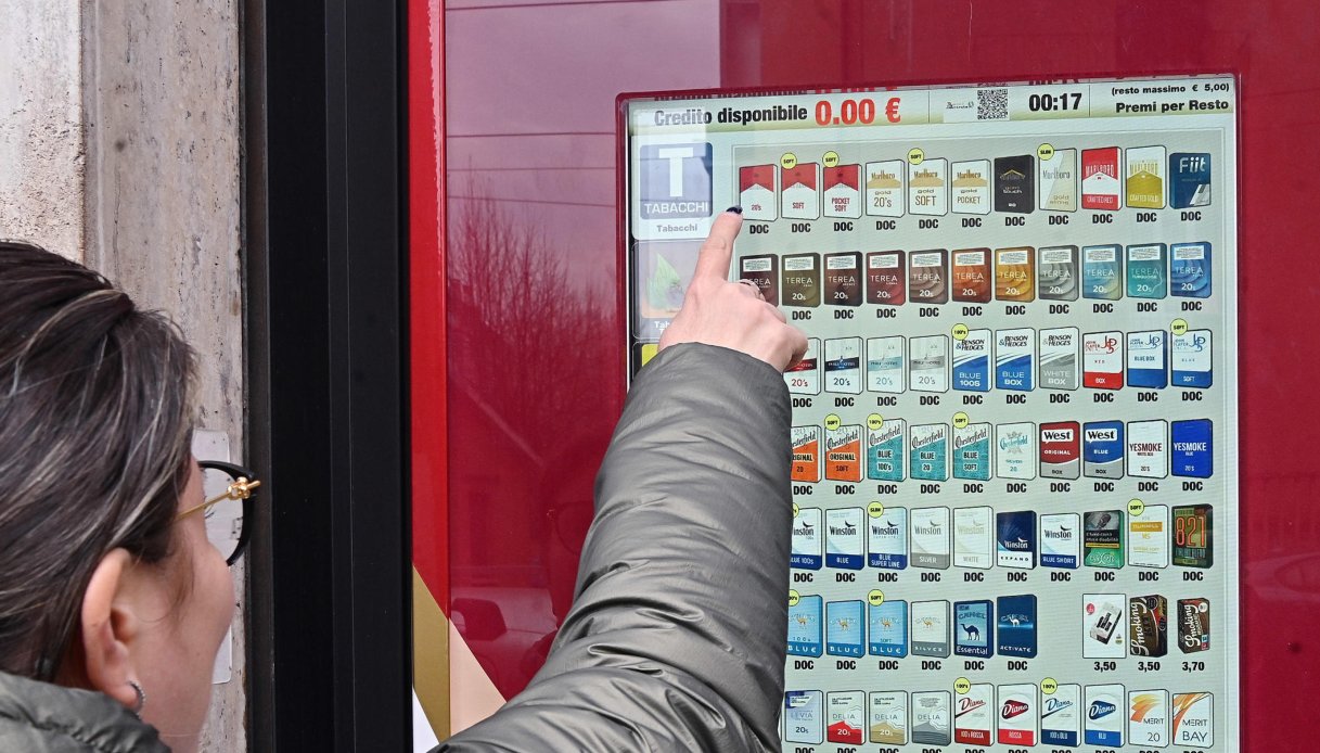 Prezzi delle sigarette in aumento il 27 gennaio, quali marchi costeranno di più