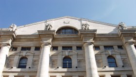 La Borsa del 29 gennaio, Milano chiude in rosso appesantita dal crollo di Microsoft