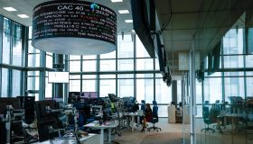 La Borsa del 7 gennaio, geopolitica e petrolio gelano i mercati: stop al rally di Milano