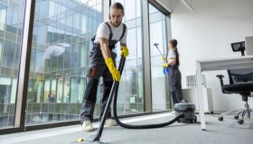 Colf, badanti e babysitter: Gallas Group assume nelle sedi di Roma, anche senza esperienza