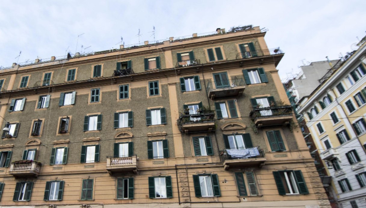 Affitti 2026, i prezzi salgono più delle case: la classifica delle città più care