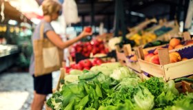 Prodotti sfusi e autoproduzione per risparmiare e mantenere la qualità