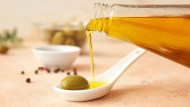 Olio italiano in crisi: l’import dalla Tunisia e guerra dei prezzi minaccia il Made in Italy