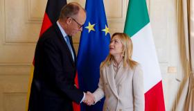 Vertice Ue sulla competitività, l’agenda di Meloni su energia e automotive