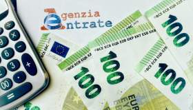 Imposta di bollo sulle fatture elettroniche in scadenza a marzo, chi deve pagare