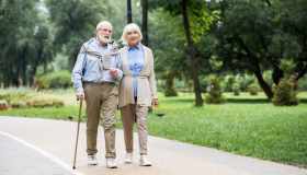 Bonus anziani 2026, fino a 1.392 euro dall’Inps per gli over 80: requisiti