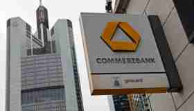 Commerzbank chiude il 2025 con risultati record e migliora target 2026