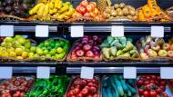 Crisi ortofrutta, quanto aumentano i prezzi dai campi agli scaffali: tutti i rincari