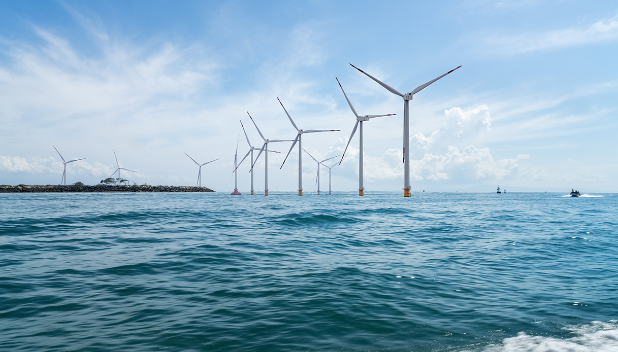 I 6 Paesi che investono davvero nella transizione verde e chi sta rallentando I 6 Paesi che investono davvero nella transizione verde e chi sta rallentando